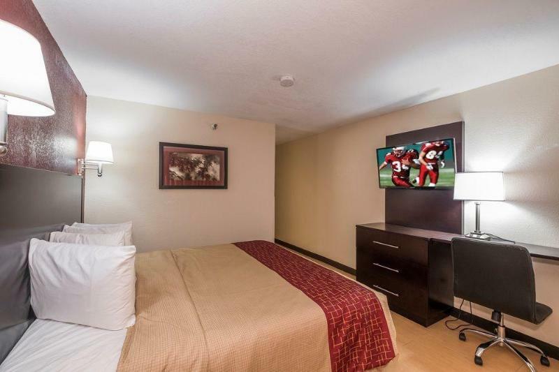 Red Roof Inn Jacksonville - Cruise Port Zewnętrze zdjęcie